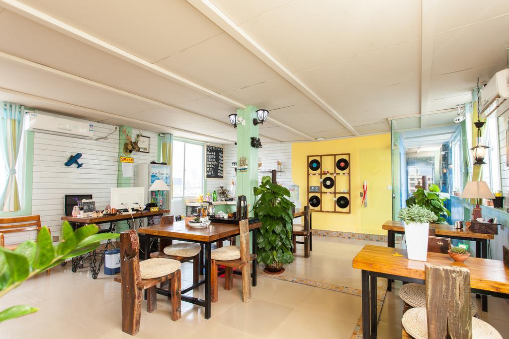 Haikou Time Inn Theme Hotel  Longhua Exterior foto